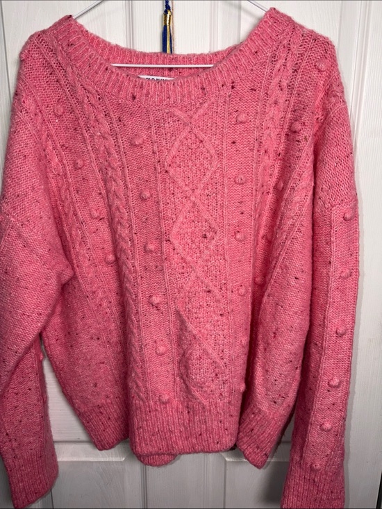 Old Navy Sweaters - Old Navy Pink Cable & Bobble Knit Crewneck Sweater